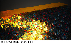 EPFL-materiaali-oppii-kuin-aivot-250-t.jpg